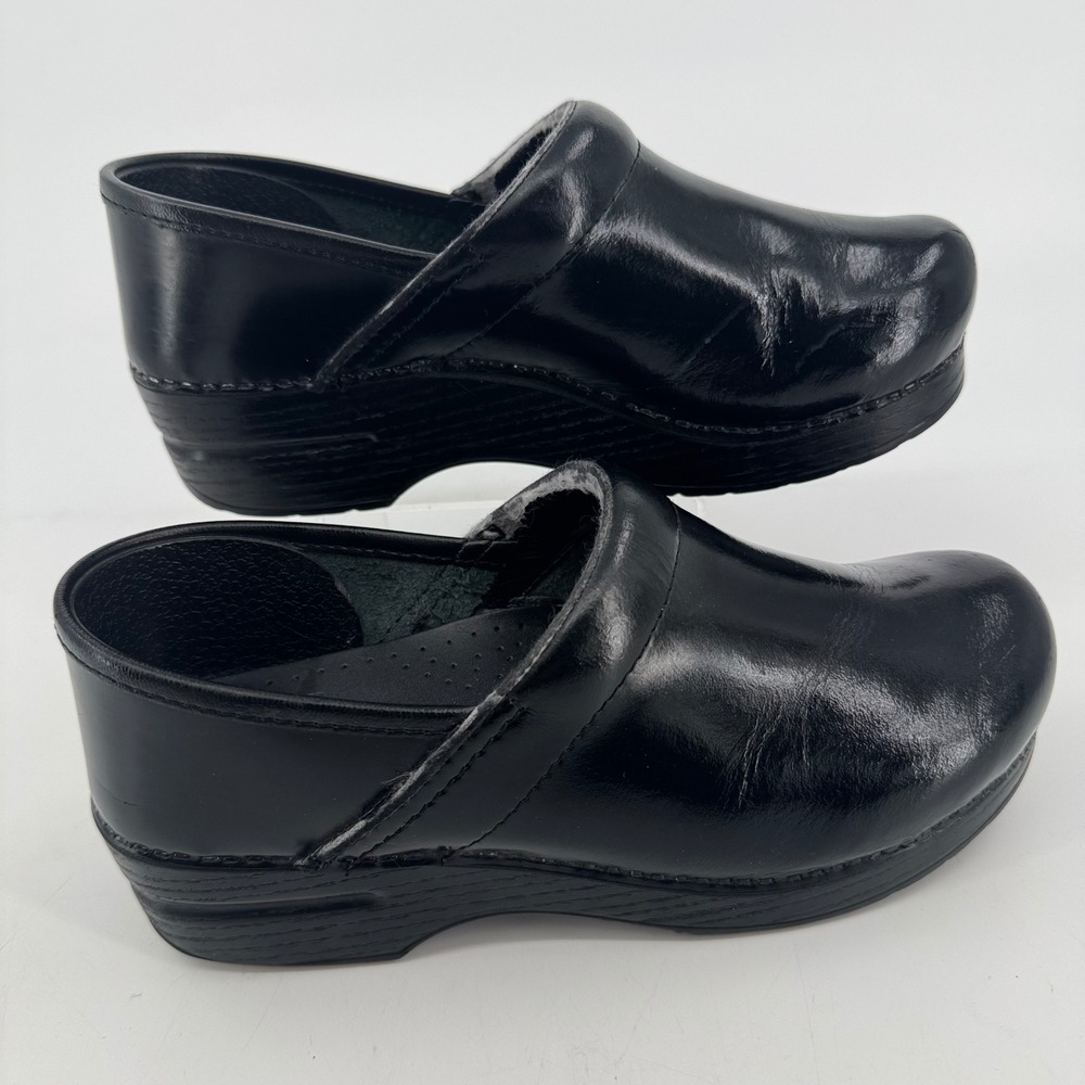 Dansko Professional Black Box Leather Clogs Womens 38 Classic Slip On Shoes